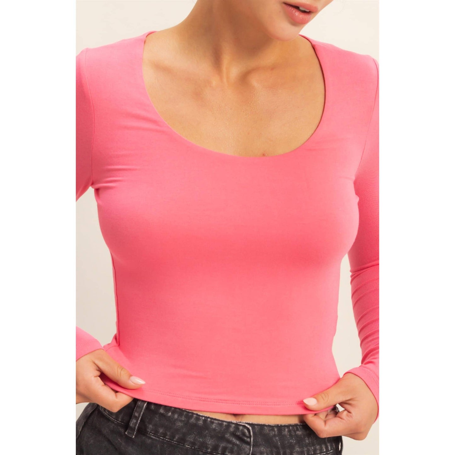 Scoop Neck Long Sleeve Crop Top