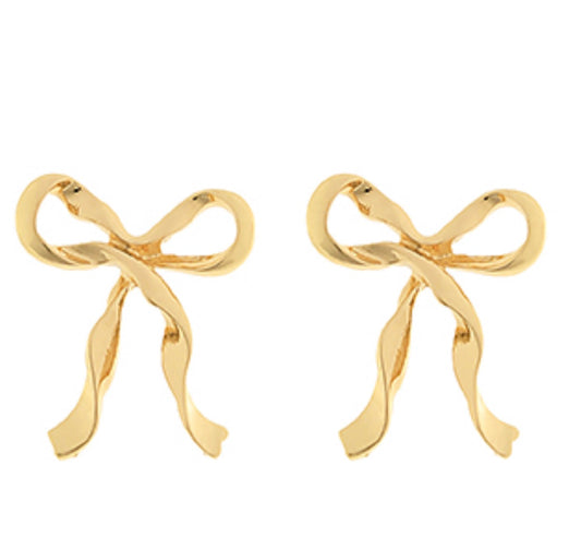 Wavy Ribbon Stud Earrings