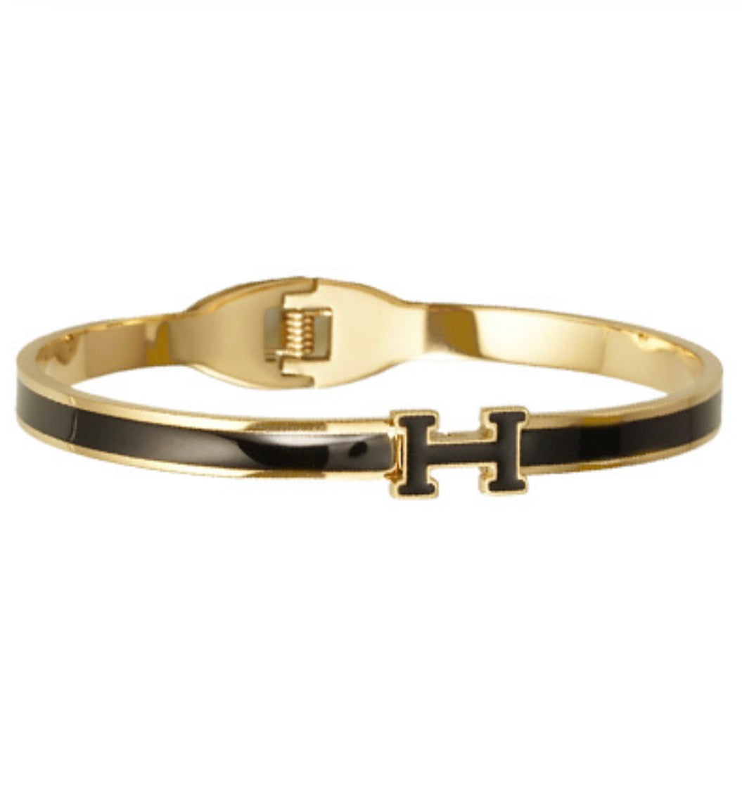 Chic H Bracket Bracelet