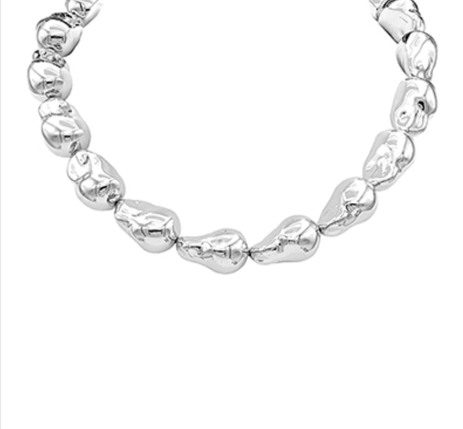 Baroque Pearl Shaped Metal Necklace