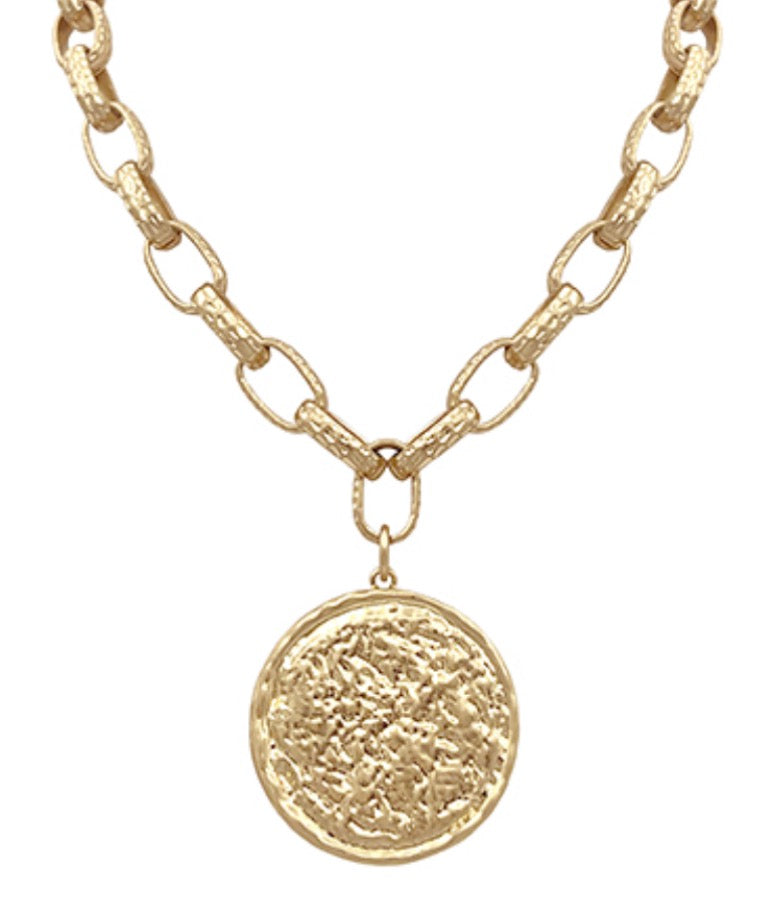 Textured Round Pendant Necklace
