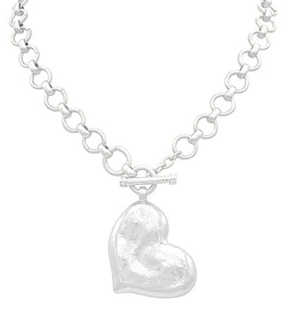 Hammered Closed Heart Chain Necklace